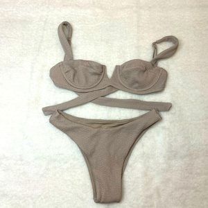 Monday swimwear bikini